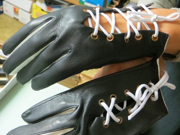 Dámské kožené rukavice NAPA 2-3430 černá/bílá